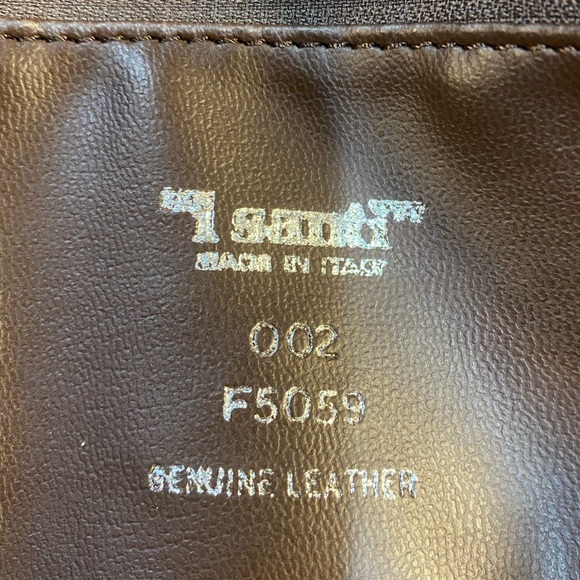 Brown Leather Duffel Bag - Made Italy 🇮🇹 Offers Welcomed - Picture 14 of 16